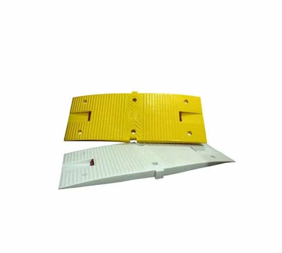 سرعت گیر پلاستیکی 90*33